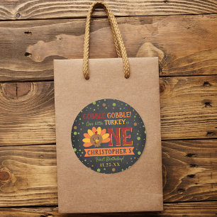 Adesivo Pequena Turquia Cai no primeiro aniversario de Açã