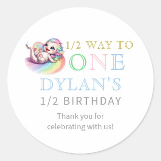 Adesivo Pequeno Dragão a meio caminho de um aniversário az