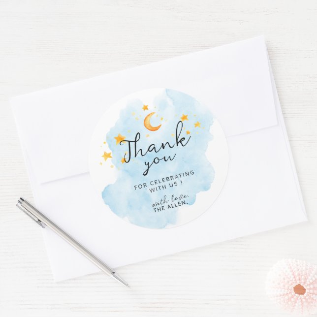 Adesivo Pequeno Leão é um menino de aquarela azul Obrigado (Envelope)