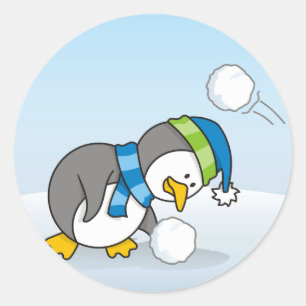 Adesivo Pequeno pinguim pegando uma bola de neve