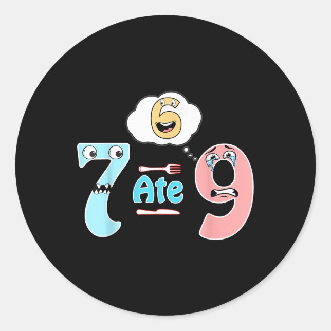 Adesivo Piada Matemática Engraçada 7 Comeu 9 Fofo 67 Meme  (Frente)
