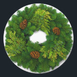 Adesivo Pine Wreath Christmas SStickers<br><div class="desc">Vinhetas tradicionais de envelopes de Natal. Gráficos de uma coroa de pinheiros com cones de pinheiros. Excelente como selagens de envelopes para seus cartões de cartões de natal e convites.</div>