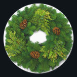 Adesivo Pine Wreath Christmas SStickers<br><div class="desc">Vinhetas tradicionais de envelopes de Natal. Gráficos de uma coroa de pinheiros com cones de pinheiros. Excelente como selagens de envelopes para seus cartões de cartões de natal e convites.</div>