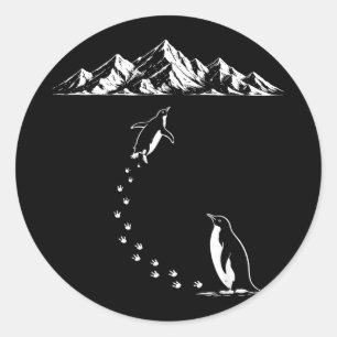 Adesivo Pinguim caminhando sozinho para montanhas pássaro 