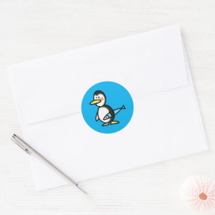 Adesivo Pinguim Fofo Segurando um Peixe Azul