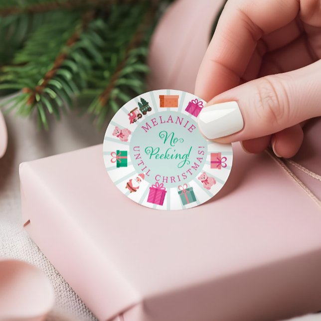 Adesivo Pink Elf Toy Factory No Peeking Until Christmas (Pink Elf Toy Factory No Peeking Until Christmas Classic Round Sticker)