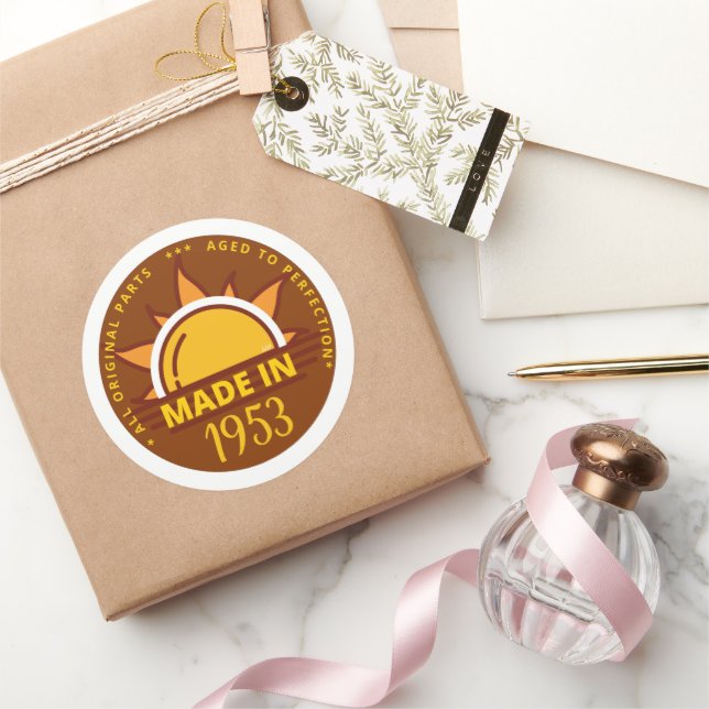 Adesivo PRESENTE DE aniversário engraçado FEITO EM 1953 (Presentear)