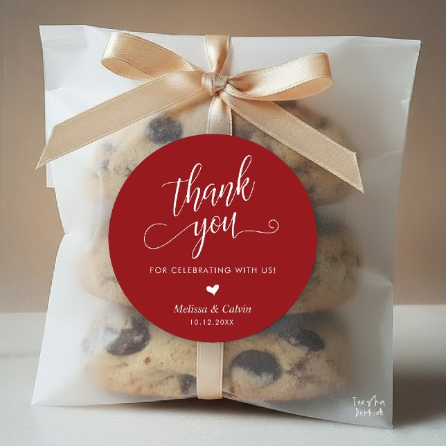 Adesivo Presentes de Agradecimento de Casamento Moderno Co (Cute Little Heart Modern Classy Wedding Thank You Gifts Classic Round Sticker in Burgundy Red wine )