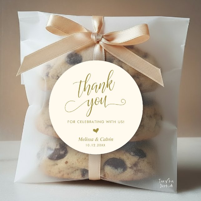 Adesivo Presentes de Agradecimento de Casamento Modernos C (Cute Little Heart Modern Classy Wedding Thank You Gifts Classic Round Sticker in Yellow Gold)