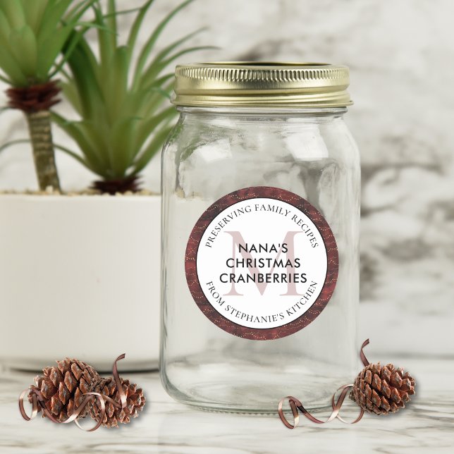 Adesivo Preservação de receitas familiares Borgonha Natal (Christmas Burgundy Jar Label with Monogram Preserving Family Recipes)