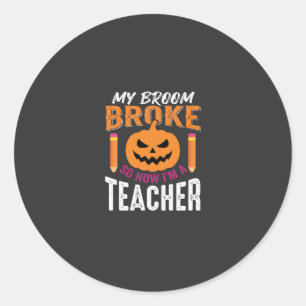 Adesivo Professor de Halloween Vassoura Quebrou Desenho de