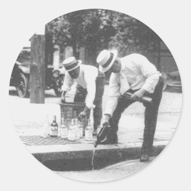 Adesivo Proibição de derramar uísque numa veia de esgoto (Frente)