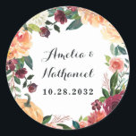 Adesivo Pumpkin Elegant Fall Floral Themed Weding<br><div class="desc">Design apresenta uma elegante camada floral de aquarela em tons de vermelho,  laranja,  branco de marfim,  cor-de-rosa-pincel e mais sobre o verde botânico de outono. Uma bela abóbora de outono faz parte do modelo com crisântemos,  dahlias,  rosas e muito mais.</div>