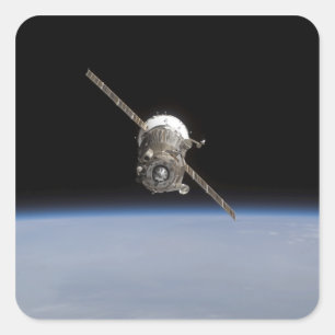 Adesivo Quadrado A nave espacial de Soyuz TMA-11 acima do horiz da
