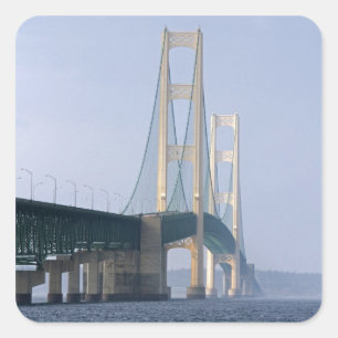 Adesivo Quadrado A ponte Mackinac que abrange o estreito de