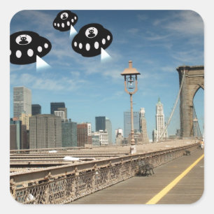 Adesivo Quadrado Aliens invadem Nova York