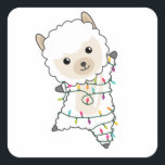 Adesivo Quadrado Alpaca Felry Christmas Winter Animais Alpacas<br><div class="desc">A alpaca de Natal com luzes de fadas. Animais engraçados com presentes e neve nas férias. Também é engraçado para o Natal em julho. Alpacas são animais bonitos e perfeitos para o Natal.</div>
