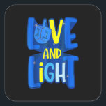 Adesivo Quadrado Amor E Hanukkah Menorah Chanukah Judaico Ho<br><div class="desc">Este é um presente de excelente para sua família,  amigos durante as férias de Chanucá. Eles ficarão felizes em receber este presente de você durante o feriado de Chanucá.</div>