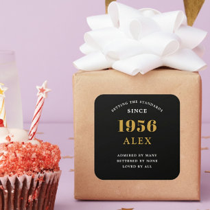 Adesivo Quadrado Aniversário de 70 anos Nome 1956 Preto Dourado Ele