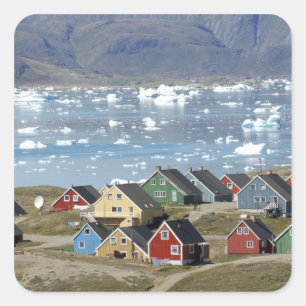 Adesivo Quadrado Arquitetura colorida da cidade, Narsaq,