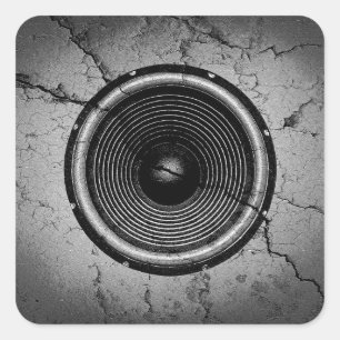 Adesivo Quadrado Auto-falante da música em uma parede rachada