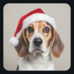 Adesivo Quadrado Beagle Christmas<br><div class="desc">Belo Beagle vestindo um chapéu de Natal.</div>