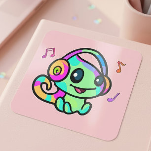 Adesivo Quadrado Bebê Camaleão Kawaii Sorridente Com Fones de Ouvid