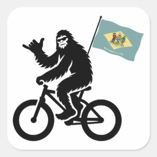Adesivo Quadrado Bigfoot Ciclista Bandeira de Delaware