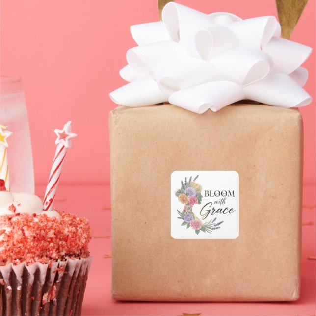 Adesivo Quadrado Bloom com Grace Elegant Floral Woman Silhouette (Festa)