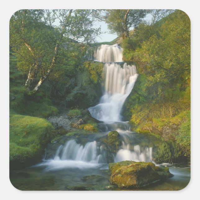 Adesivo Quadrado Cachoeira, Ilha de Skye, Escócia (Frente)