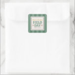 Adesivo Quadrado Campo Day Bachelor Party<br><div class="desc">Este vinheta da festa de solteiro apresenta tipografia inspirada em vintage e listras verdes de terra. É perfeito para envelopes,  favoritos para festas ou sacos de presentes.</div>