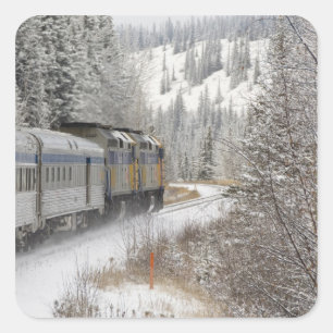 Adesivo Quadrado Canadá, Alberta. Trem de neve da VIA Rail entre