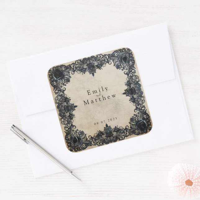 Adesivo Quadrado Casamento de Elegância Gótica Vitoriana (Envelope)