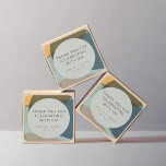 Adesivo Quadrado Casamento Personalizado Do Teal abstrato Art Sage<br><div class="desc">Arte Abstrato moderna Forma Um Casamento Personalizado Exclusivo Do Teal Verde,  Agradece A Sua Vinheta Quadrada</div>