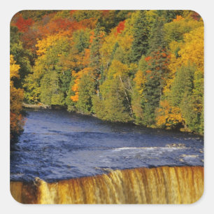 Adesivo Quadrado Cataratas superiores de Tahquamenon em Michigan su