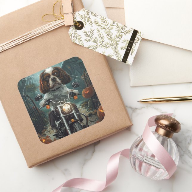 Adesivo Quadrado Cavalier King Charles Spaniel Halloween Scary (Presentear)