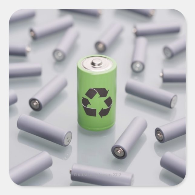 Adesivo Quadrado Cercado por cinzas menores. (Frente)