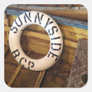 Adesivo Quadrado Conservante de vida velho em uma fábrica de