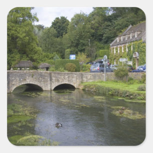 Adesivo Quadrado Córrego de truta na vila de Bibury,