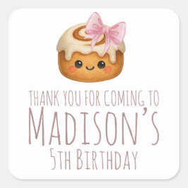 Adesivo Quadrado Cute Cinnamon Roll Bun Girl Birthday Party