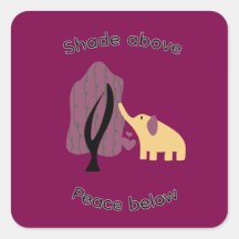Elefante Pacífico sob a Árvore