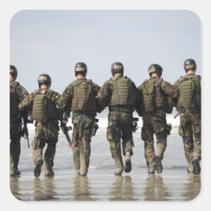 Adesivo Quadrado Estudantes do treinamento da qualificação do