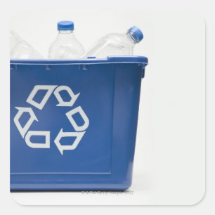 Adesivo Quadrado Estúdio disparado da caixa de reciclagem com