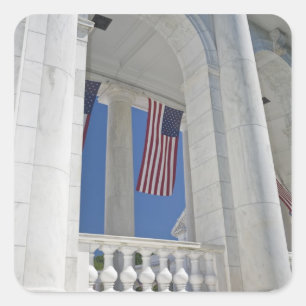 Adesivo Quadrado EUA, VA, Arlington. Bandeiras americanas estão pen
