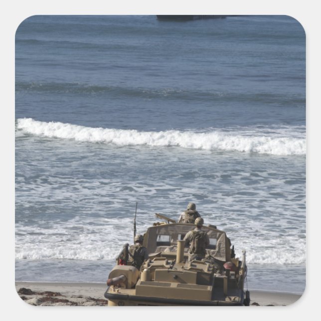 Adesivo Quadrado Fuzileiros antecipam a chegada (Frente)