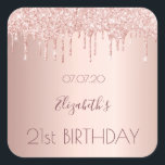 Adesivo Quadrado Glitter ouro rosa de aniversário de 21 anos de fes<br><div class="desc">Um adesivo para uma festa de aniversário de 21 anos brilhante e glamourosa. Um fundo metálico rosa dourado falso com um brilho elegante de rosa dourado, pintura gota-a-gota. O texto: O nome é escrito em ouro rosa escuro com um grande estilo escrito à mão moderno. Modelo para nome, 21 anos...</div>