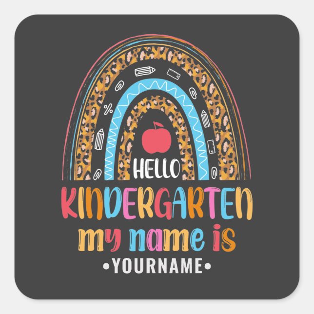 Adesivo Quadrado Hello Kindergarten Rainbow First Day of School (Frente)