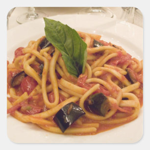 Adesivo Quadrado Itália, Positano. Placa de massas e beringelas.