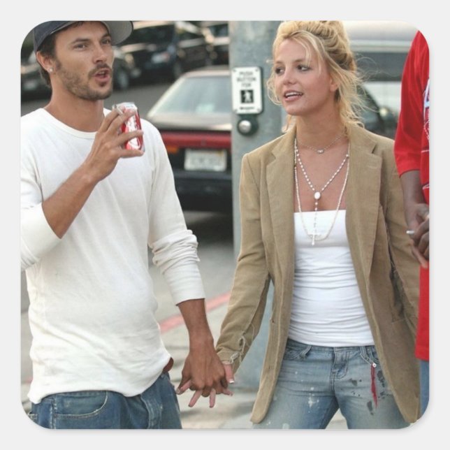 Adesivo Quadrado Kevin Ferdeline & Britney Spears Sticker (Frente)