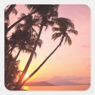 Adesivo Quadrado Lewolin Village, Illi Api Island, Selat Boleng